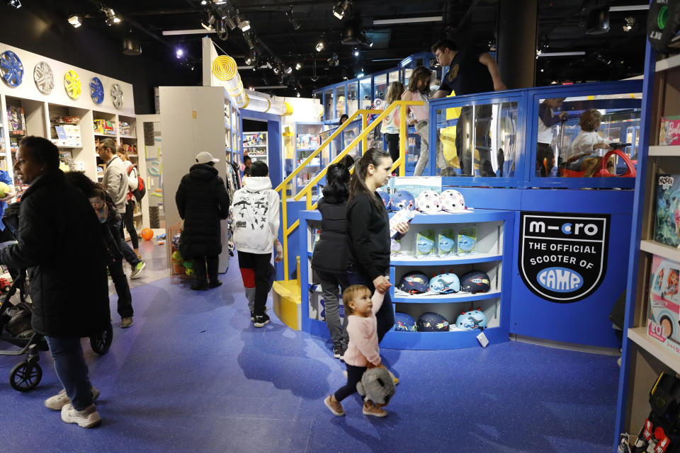 the new toy stars store