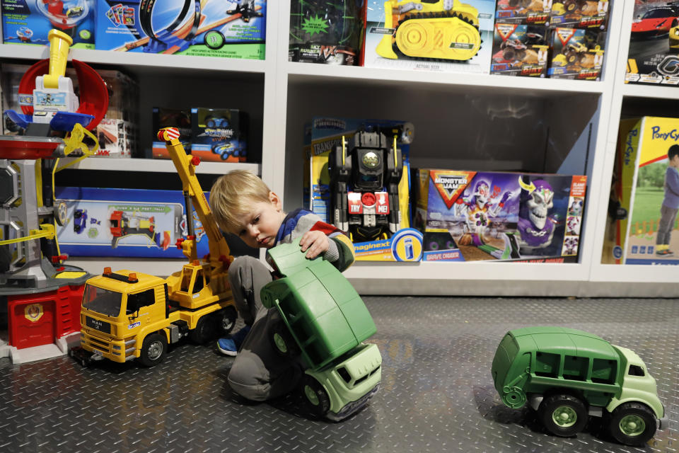 toy stars company work working atmosphere